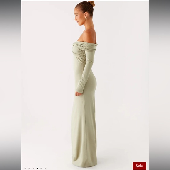 Peppermayo Exclusive
Marla Long Sleeve Maxi Dress - Sage
never worn
size 4 - Picture 4 of 8